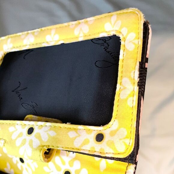 Vera Bradley | Grey Black Yellow Retired Smart Phone Baroque Wristlet Wallet - Picture 9 of 10